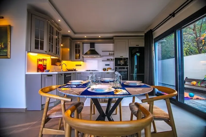 Kitchen area